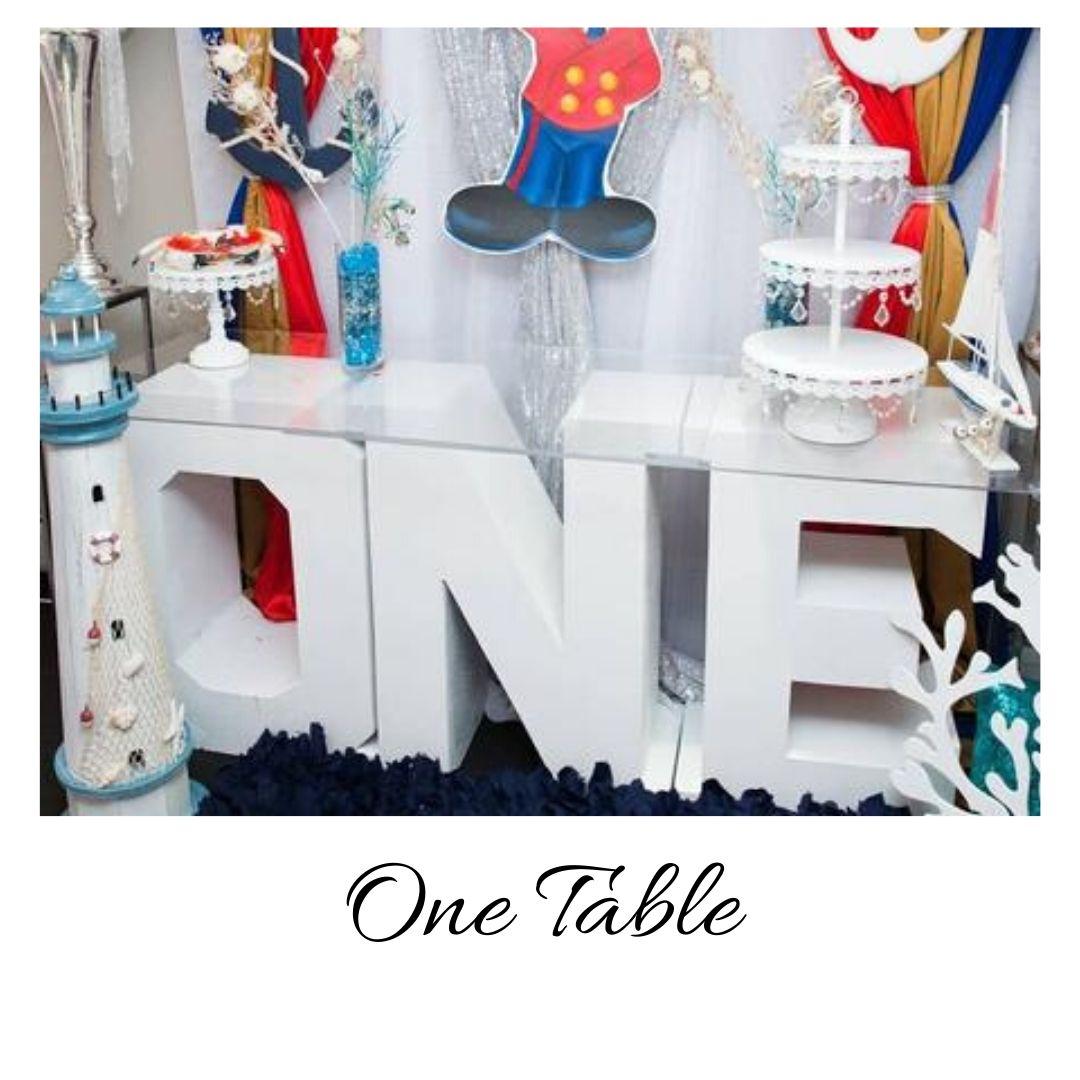 A table with one on it and the word " one ".